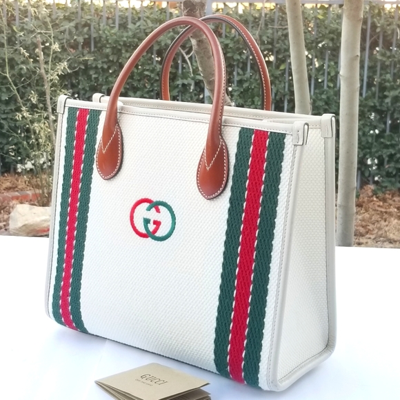 Fabulous Rare statement Auth Gucci Off The Grid  Bucket Tote handbag - Picture 3 of 16